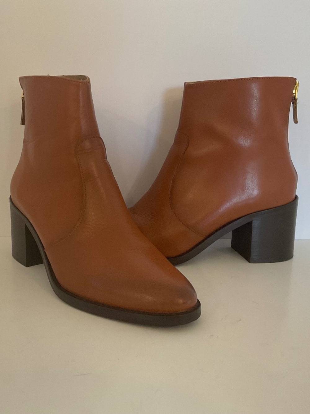 ANTONIO DE FARIA Monica Leather Bootie Size 7.5 LIKE NEW